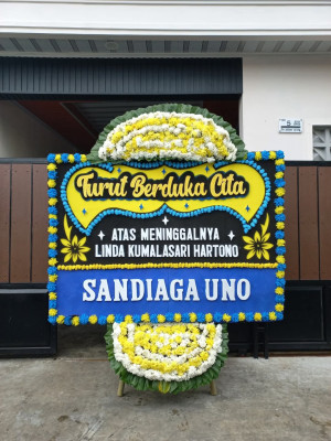 Papan Bunga Duka di Brontokusuman